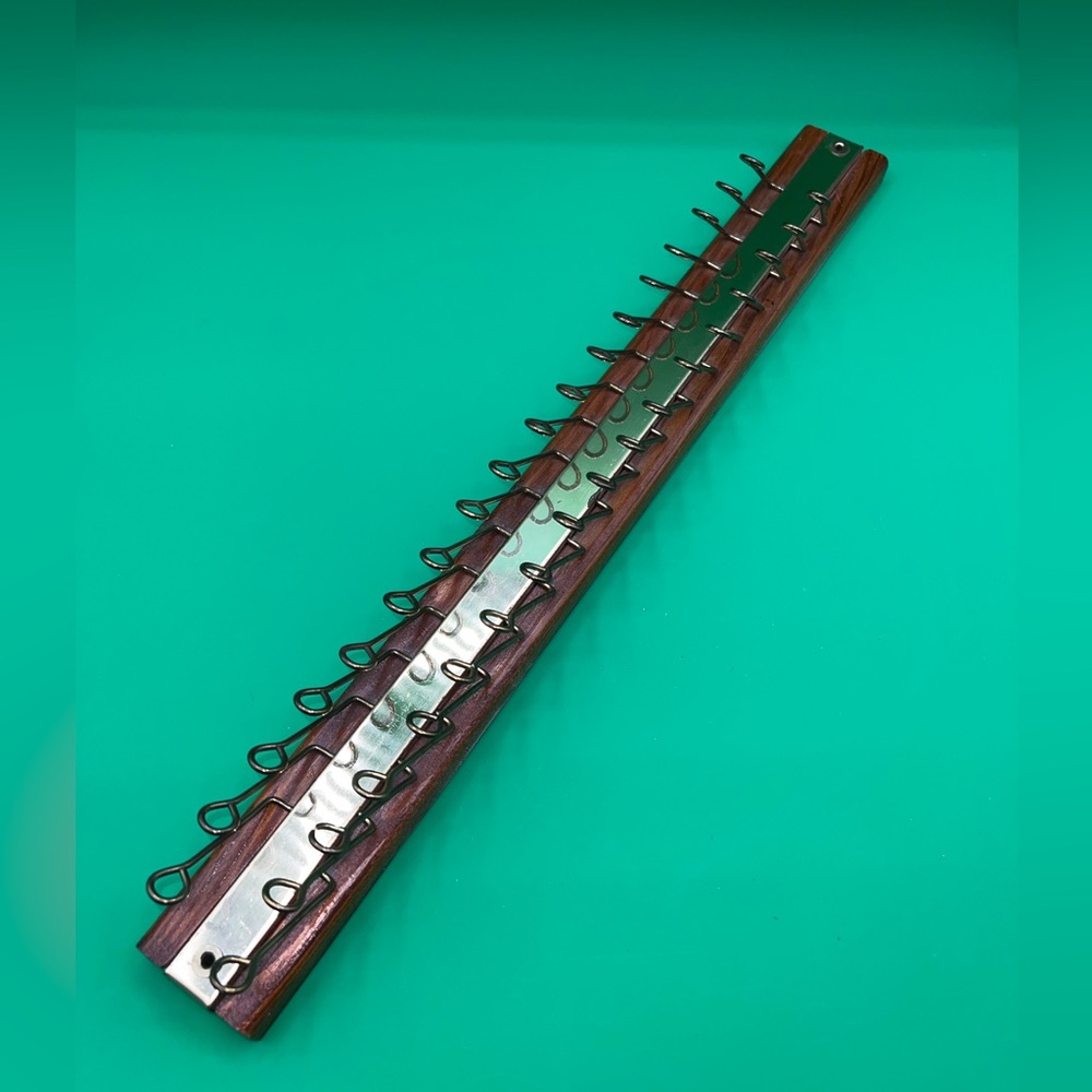 Vintage Dante American mid-century Tie Rack